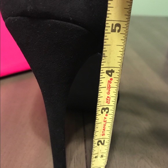 Shoedazzle high heels - Picture 4 of 7